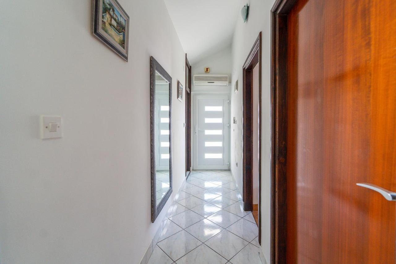 Apartment Nada Petrčane Extérieur photo
